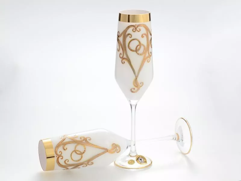 Свадебный набор из 2-х бокалов для шампанского белая